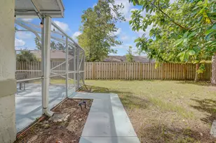 1329 Periwinkle Pl, Wellington, FL 33414 - Photo 17