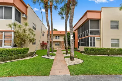 211 Piedmont E, Delray Beach, FL 33484 - Photo 1