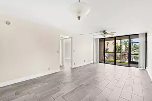 17 Royal Palm Way, Boca Raton, FL 33432 - Photo 7