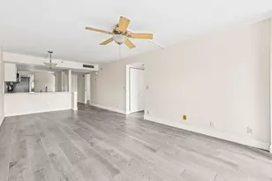 17 Royal Palm Way, Boca Raton, FL 33432 - Photo 11