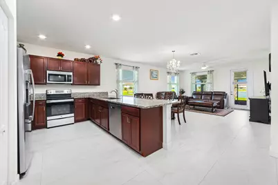 879 Bent Creek Drive, Fort Pierce, FL 34947 - Photo 5