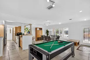 2101 NE 25th St, Wilton Manors, FL 33305 - Photo 15