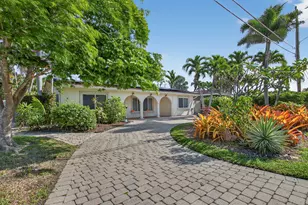 2101 NE 25th St, Wilton Manors, FL 33305 - Photo 3