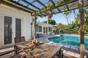 2101 NE 25th St, Wilton Manors, FL 33305 - Photo 5