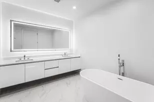 220 Lake Shore Dr, Lake Park, FL 33403 - Photo 19