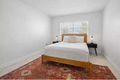 8305 Sunrise Lakes Boulevard #308, Sunrise, FL 33322 - Photo 7