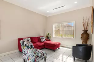 7597 NW 25th St, Margate, FL 33063 - Photo 9