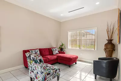 7597 NW 25th Street, Margate, FL 33063 - Photo 9