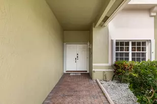 7597 NW 25th St, Margate, FL 33063 - Photo 3