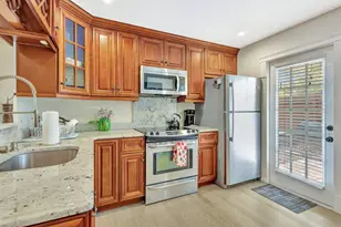 227 NE 12th St, Delray Beach, FL 33444 - Photo 19