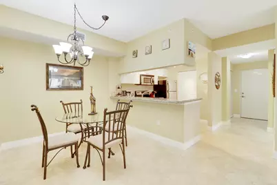 2802 Sarento Place #204, Palm Beach Gardens, FL 33410 - Photo 15