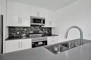 9111 SW 20th St, Davie, FL 33324 - Photo 13