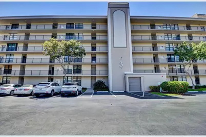 3 Royal Palm Way #102, Boca Raton, FL 33432 - Photo 3