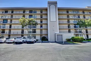 3 Royal Palm Way, Boca Raton, FL 33432 - Photo 3