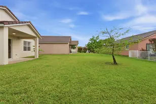9573 SW Flowermound Cir, Port Saint Lucie, FL 34987 - Photo 35