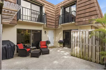 1807 18th Lane, Palm Beach Gardens, FL 33418 - Photo 9