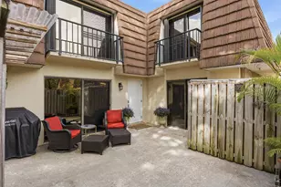 1807 18th Ln, Palm Beach Gardens, FL 33418 - Photo 9