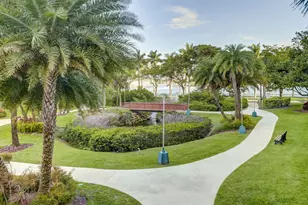 2851 NE 183rd St, Aventura, FL 33160 - Photo 31