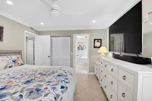 75 Venetian Dr, Delray Beach, FL 33483 - Photo 25