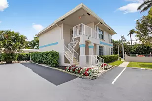 75 Venetian Dr, Delray Beach, FL 33483 - Photo 3