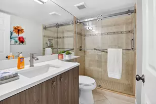 75 Venetian Dr, Delray Beach, FL 33483 - Photo 21