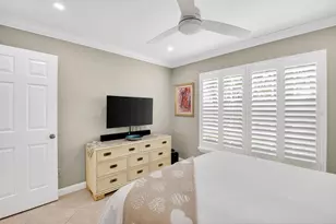 75 Venetian Dr, Delray Beach, FL 33483 - Photo 23