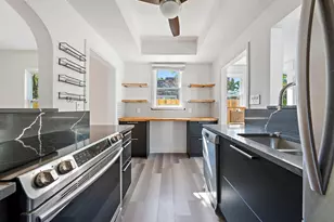 429 48th St, West Palm Beach, FL 33407 - Photo 15