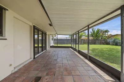 7670 NW 11th Court, Pembroke Pines, FL 33024 - Photo 23