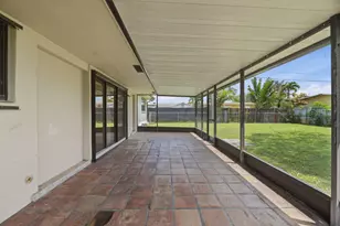 7670 NW 11th Ct, Pembroke Pines, FL 33024 - Photo 23