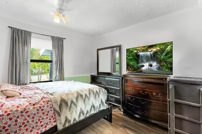 1408 SW 75th Avenue, North Lauderdale, FL 33068 - Photo 17