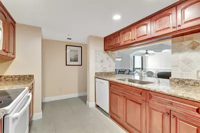 1915 Lavers Circle #E-303, Delray Beach, FL 33444 - Photo 15