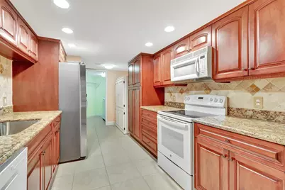 1915 Lavers Circle #E-303, Delray Beach, FL 33444 - Photo 13
