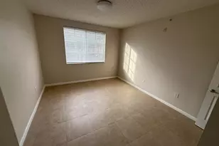 7980 N Nob Hill Rd, Tamarac, FL 33321 - Photo 7