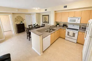 7980 N Nob Hill Rd, Tamarac, FL 33321 - Photo 15
