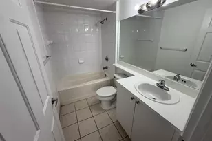 7980 N Nob Hill Rd, Tamarac, FL 33321 - Photo 5