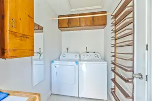 4810 NW 49th Dr, Tamarac, FL 33319 - Photo 9