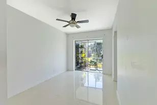 4810 NW 49th Dr, Tamarac, FL 33319 - Photo 5