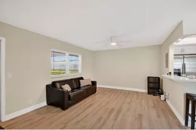 582 Monaco Way #M, Delray Beach, FL 33446 - Photo 7
