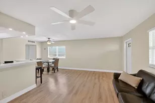 582 Monaco Way, Delray Beach, FL 33446 - Photo 9