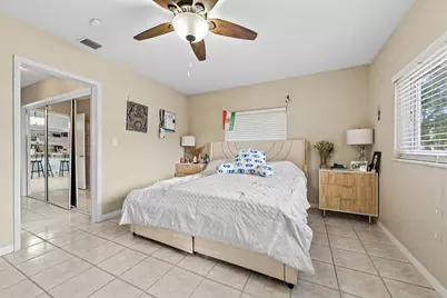 939 Buchanan Street, Hollywood, FL 33019 - Photo 17