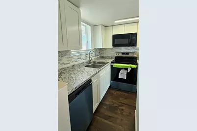 1501 Crescent Circle #E47, West Palm Beach, FL 33403 - Photo 5