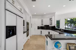 920 Hyacinth Dr, Delray Beach, FL 33483 - Photo 15