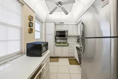 3100 N Palm Aire Drive #208, Pompano Beach, FL 33069 - Photo 3