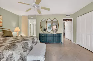 2010 N Farnham N, Deerfield Beach, FL 33442 - Photo 3