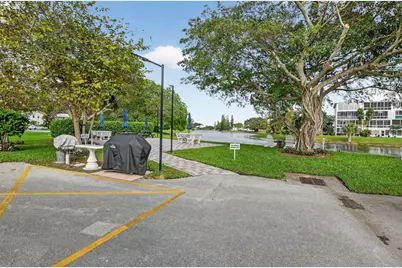 4038 Durham B, Deerfield Beach, FL 33442 - Photo 29