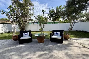 321 Princeton Dr, Lake Worth Beach, FL 33460 - Photo 23