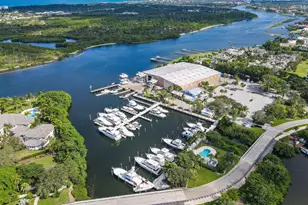 17081 Waterbend Dr, Jupiter, FL 33477 - Photo 39