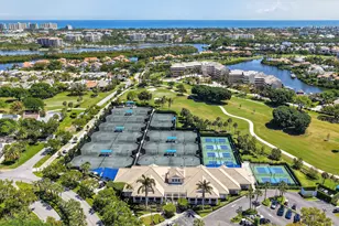17081 Waterbend Dr, Jupiter, FL 33477 - Photo 37