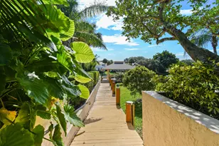 17081 Waterbend Dr, Jupiter, FL 33477 - Photo 29