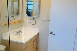 1005 Manor Dr, Palm Springs, FL 33461 - Photo 13